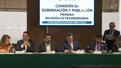 En sólo siete minutos, el dictamen fue sometido a discusión y votación en la Comisión que preside el priista Alejandro Moreno Cárdenas, quien fue uno de los nueve votos en contra junto con legisladores del PAN y PRD.